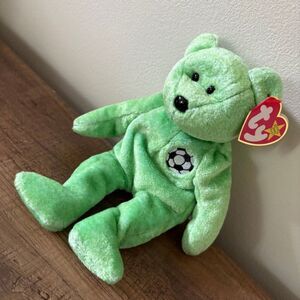 Ty Green Kicks Soccer Beanie Baby Stuffed Animal Plush Toy w/ Tag Excellent Cond